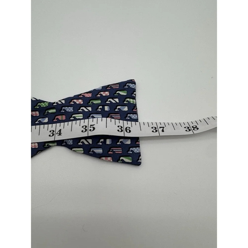 Vineyard Vines Kentucky Derby Bow Tie Blue Silk Hand Tied Adjustable USA